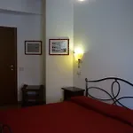 Vecchia Oda ve Kahvaltı 4*