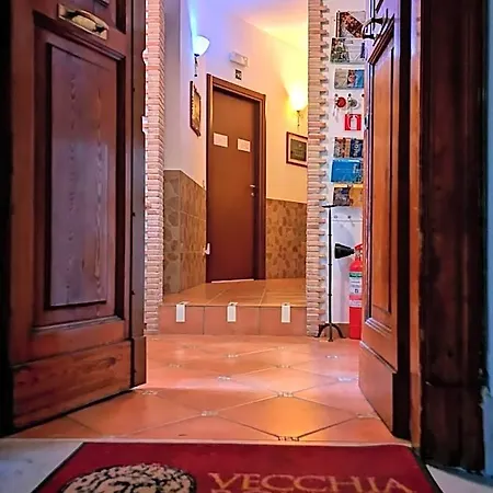 فندق مبيت وإفطار Vecchia 4*