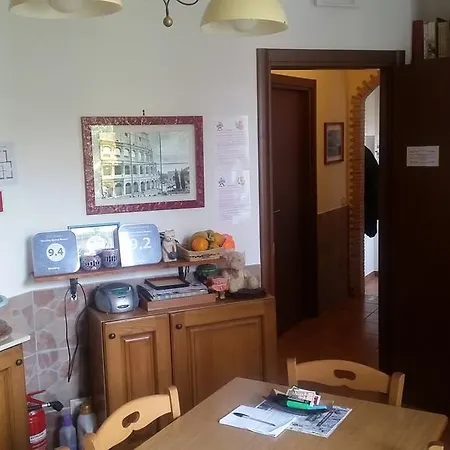 Vecchia 4* רומא