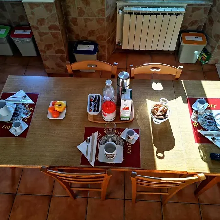 Vecchia Bed & Breakfast Rome