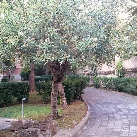 Vecchia 2* Rome