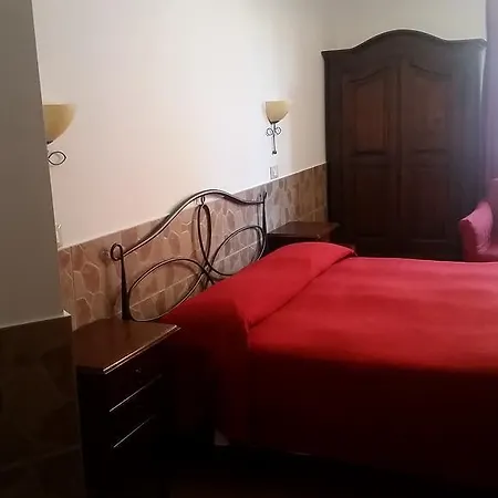 Vecchia 2* Rome