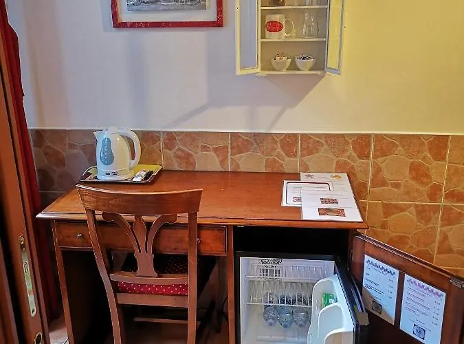 Vecchia Bed & Breakfast 4*